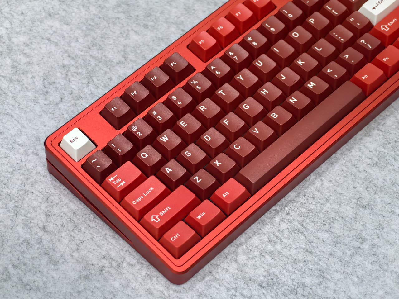 PMO Aurora 80